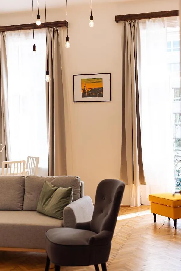 Terrace Vuvu - Apartment With Balcony In The Heart Of Budapešť